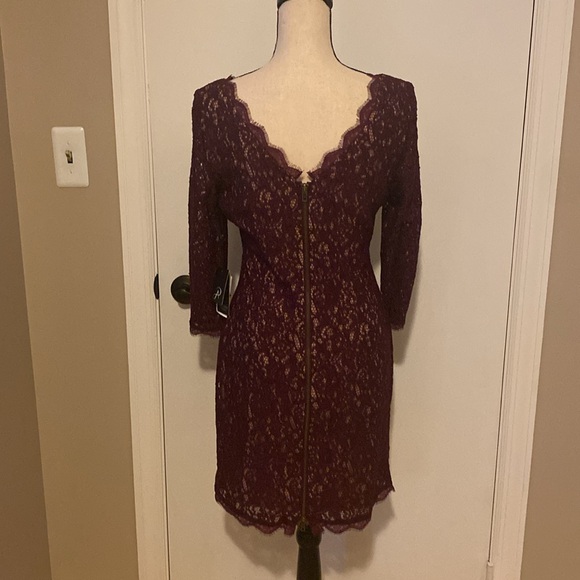 NWT Adrianna Papell dress size 8P - Picture 2 of 3